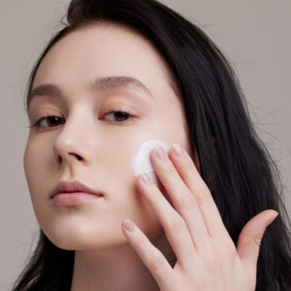 How To Use Milk Cleanser The Complete Guide